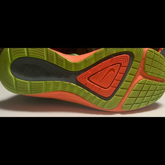 NIKE Dual Fusion Run 3 Womens Size US 9.5 Running Shoes Gray Neon Orange - Picture 3 of 10